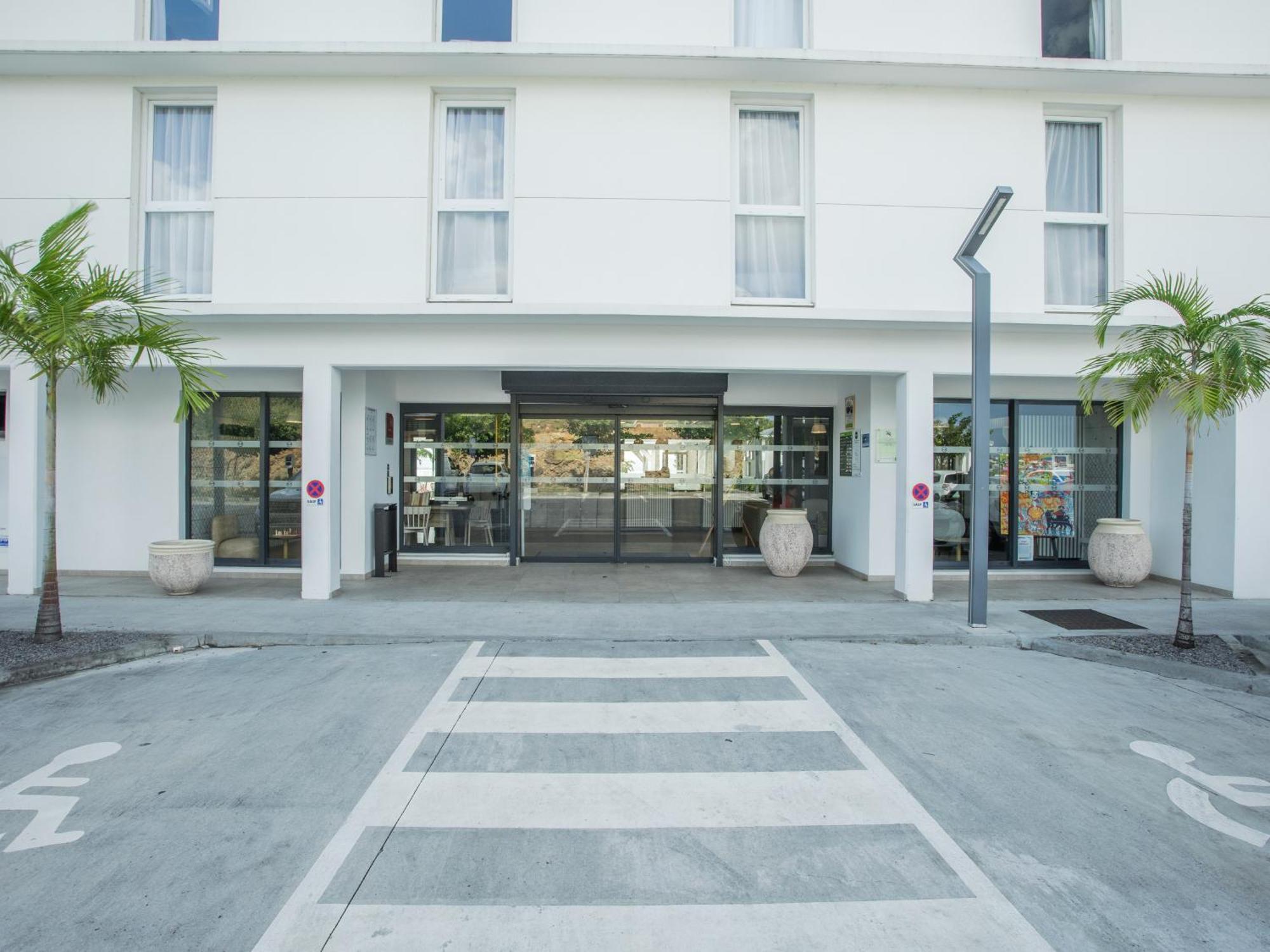 B&B Hotel 포르드프랑스 외부 사진